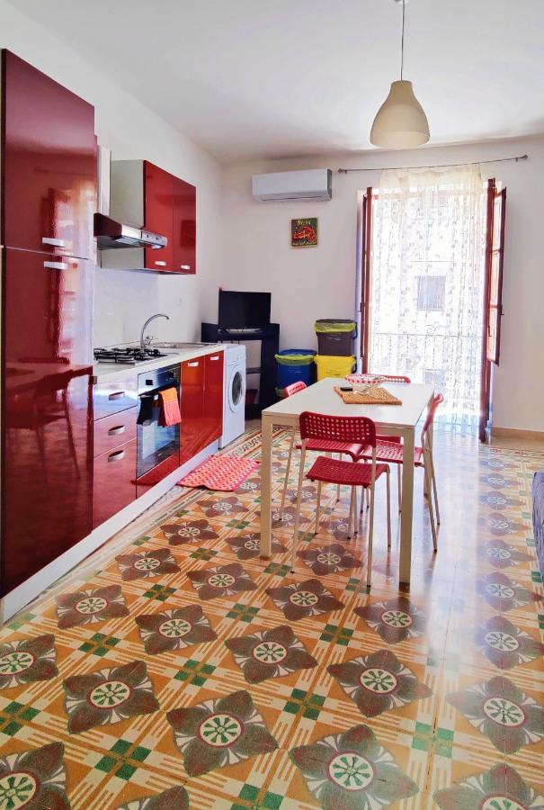 Gurgiolo New Apartment Trabia Bagian luar foto