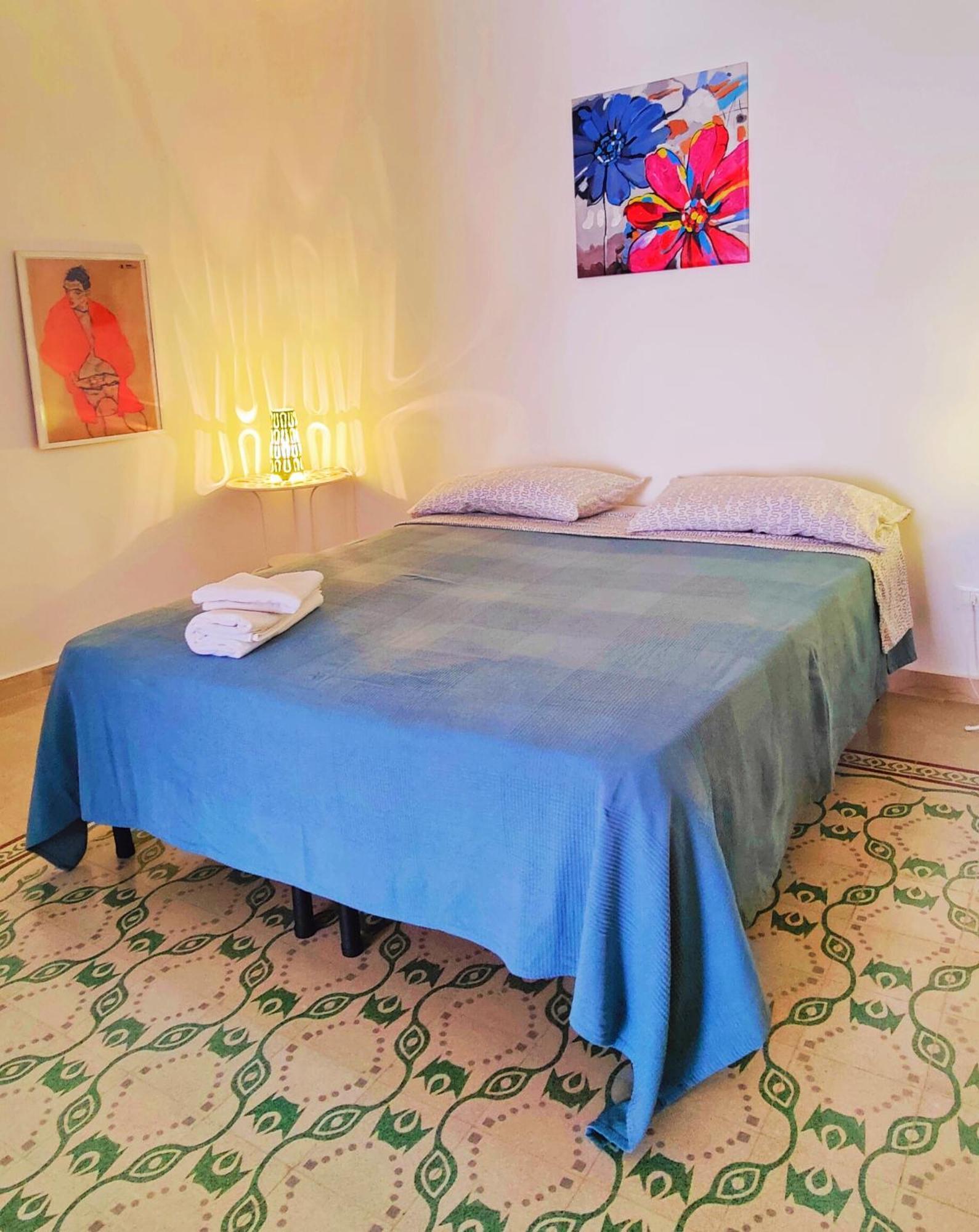 Gurgiolo New Apartment Trabia Bagian luar foto